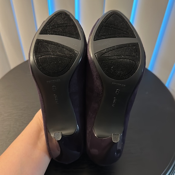 Fioni Koko Suede Heels - Picture 6 of 7